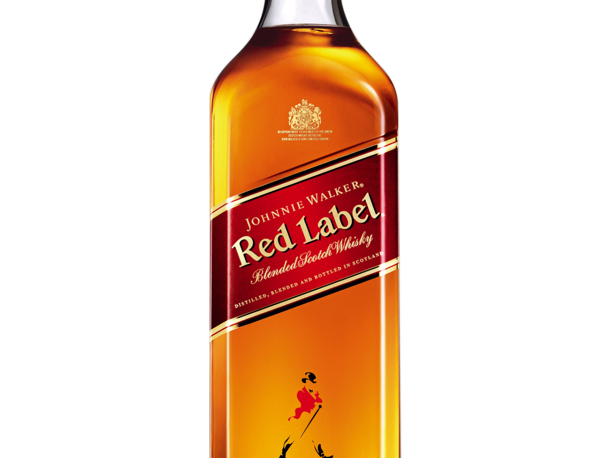 Johnnie Walker Red Label. Johnny Walker Red Label. Виски ред лейбл фото. Баллантайнс ред лейбл. Ред лейбл 0.5